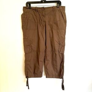 Loft Cropped Cargo Capri Pants Brown Size 10